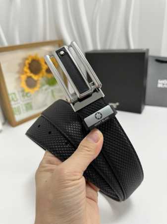 品名：万宝龙 Montblanc 材质：原单牛皮腰带 百分百头层牛皮腰带保证真皮，24K纯钢扣，专柜原单品质、做工精细，时尚大牌，送人自用首选 包装： 请认准如 - 点击图像关闭