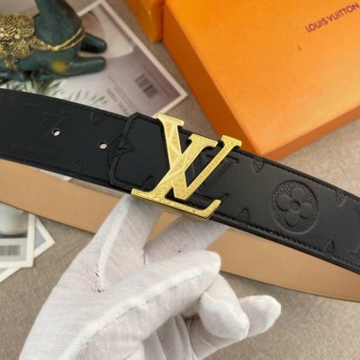 Lv 特种皮腰带系列 ，原厂五金精品不锈钢扣，手感柔软舒适 宽4.0Cm。