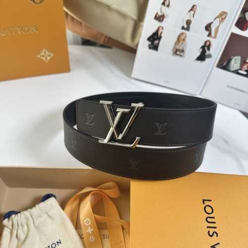 L驢家今季新品 男士原單腰帶 寬度40毫米 雙面進口頭層小牛皮絲印圖案Logo設計 搭配經典款五金 可雙面佩戴 適合沈穩低調的男士使用