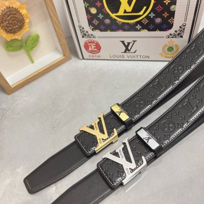 品名：Lv..路易..威登 材质：原单牛皮腰带 百分百头层牛皮腰带保证真皮，24K纯钢扣，专柜原单品质、做工精细，时尚大牌，送人自用首选 包装： 请认准如图专柜