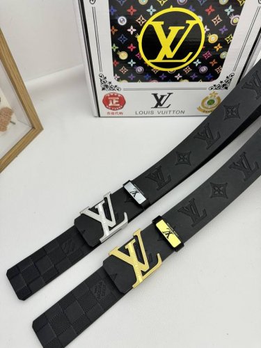 品名：LV..路易..威登原单 材质：原单牛皮腰带 百分百头层牛皮腰带保证真皮，24K纯钢扣，专柜原单品质、做工精细，时尚大牌，送人自用首选 包装： 请认准如图