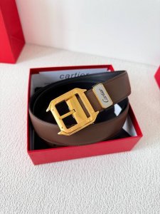 品名：卡地亚 Cartier 原单 腰带 皮带 型号：针扣，原版经典针式扣头，实物拍摄，双面头层牛皮 材料：百分百头层牛皮，保证真皮。双面可用专柜同等质量，原版