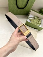 特 宽度3.8Cm Gucci 衔接品牌的过去和现在，以焕新方式继续演绎经典元素。这款黑色皮革腰带饰有Gg字母交织图案，以Gucci刻花呈现长方形搭扣开合设计。