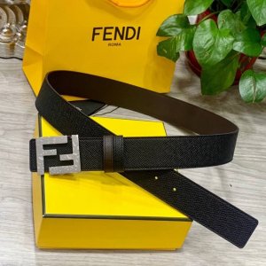 fendl 芬迪 宽40Mm双面原版小牛皮 搭配单钌钯电镀扣 完美的手感.油边 出众的设计.风格 高贵奢华 时尚大方 高清实拍 货真价实 品质保证 双面用