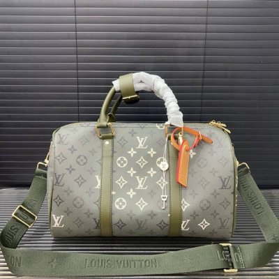 Louisvuitton 路易威登 Keepall35 Lv 旅行袋 手提包袋 机场包 实物拍摄 原厂原版面料 配送防尘袋 35 X 21 Cm。