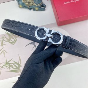 菲拉格慕 特种皮腰带系列 ，原厂五金精品不锈钢扣，手感柔软舒适 宽3.5Cm。 DDD