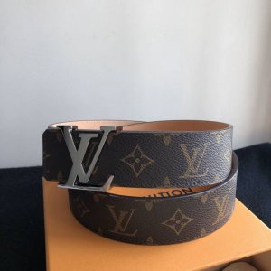 驴牌、 标志性字母金属扣搭配经典Pvc面料 顶级 原单120
