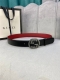 宽度4.0Cm Gucci 互扣式双G带扣，源自品牌现代风格典藏设计，经过重新诠释而别具新意。呈现于纤细的皮革腰带之上。