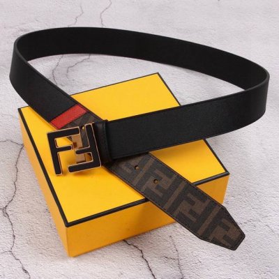 fendi 芬迪 宽38Mm 标志造型宽皮带。原版Ff双层扣，进口原版小牛皮制成。印有浮雕黑Ff 图案。镀金表面金属制品，品质保证。