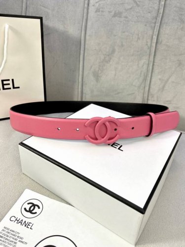 特 宽度3.0Cm Chanel 香奈儿 女士腰带 小牛皮 支持nfc芯片官方网站链接扫码验证、经典扣头 内侧cnc走光处理 边角手感圆润配有烤漆金属钢扣。