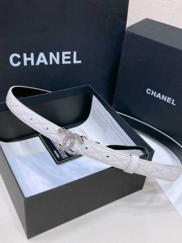 Chanel 23C 字母腰带 软硬适中的小羊皮 春夏搭配好帮手 一年四季最不可缺少的搭配神器 穿裙子西装搭它简直不要太高级 2.0Cm精品
