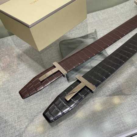 汤姆福特最新网红爆款双面头层牛皮专柜同步3.8宽新款上市了，原版牛皮，搭配铜扣，优雅，大方用的方便。谢谢你转载。 - 点击图像关闭