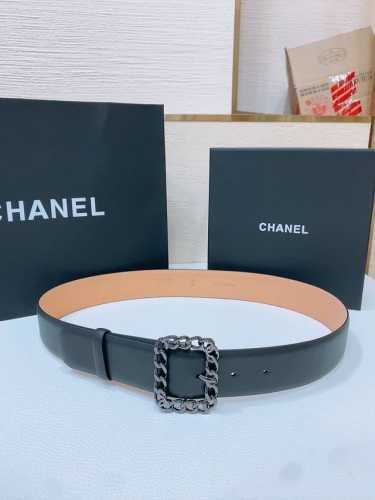 Chanel 24P Cc 水钻. 链节Logo扣. 进口胎牛皮腰带 3.8Cm精品 精致 典雅 Chic又时髦.
