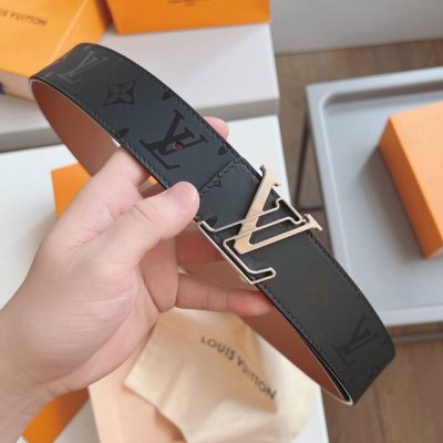 特 Lv.路易威登 全套包装 原版品质 代工厂货品 40Mm宽度 正品一体铸造五金钢扣，原厂皮料 双面原厂定制面料，区别市场货