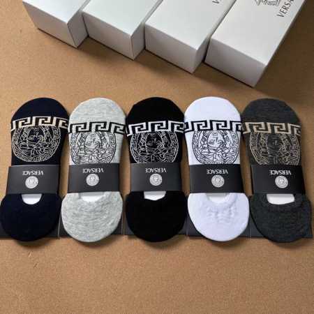 特 Versace 范思哲新品男款隐形船袜 一盒五双 纯棉材质织造，超柔软舒适，提花经典标志，Ins超火爆小单品，大牌出街，潮人必备超好搭 - 点击图像关闭