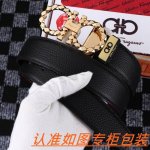 男士腰带：菲拉格木 原单 男士皮带：百分百头层牛皮，保证真皮。24K纯钢扣双面可用专柜同等质量， 送人自用首选 包装： 请认准如图专柜包装，赠送打孔器，银联发票