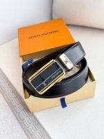 品名：Lv..路易..威登 腰带原单自动带 皮带 型号：自动扣，纯钢材质自动扣，头层牛皮自动带身，实物拍摄 材料：百分百头层牛皮，保证真皮。24K纯钢扣，永不掉
