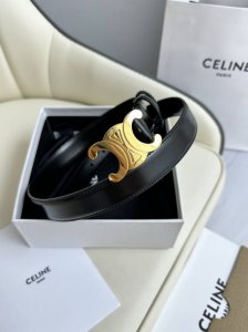 赛琳女装原单新款宽度:2.5Cm精品凯旋门铜扣，正品复刻进口精选优质头层小牛皮，全粒面小牛皮，正版烫金Logo，比拼正品无压力，看图即知皮质，好货不多说。