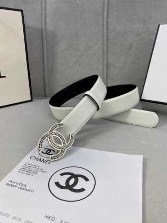 宽度3.0Cm Chanel 香奈儿 女士腰带 小牛皮 经典扣头 内侧Cnc走光处理 边角手感圆润配有 金 银色金属镶钻钢扣 - 点击图像关闭