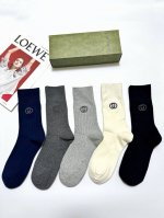 配包装 DDD 一盒5 双 DDD Gucci 古琦 经典刺绣字母Logo 纯棉 混纺中筒袜 ，软糯亲肤，Ins超火爆配色 ，秋冬潮人必备 ，个性时尚百搭款，你