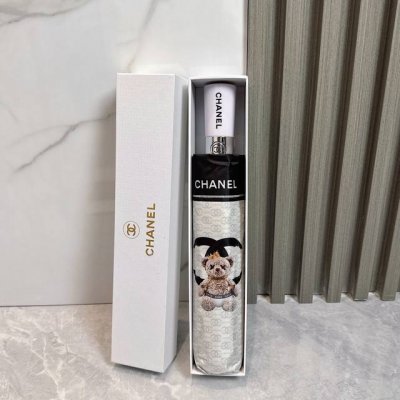 Chanel 香奈儿 公主熊 夏季新款 全自动折叠晴雨伞 黑色涂层防晒有效阻隔紫外线99%，Upf 50 所以能起到伞下体感降温的效果！ 有效隔热，高效防晒 一