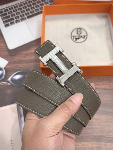 特 Hermes 爱马仕皮带 ，3.2Cm宽度，