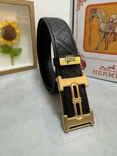 品名：爱马仕.HermèS 原单 材质：原单牛皮腰带 百分百头层牛皮腰带保证真皮，24K纯钢扣，专柜原单品质、做工精细，时尚大牌，送人自用首选 包装： 请认准如