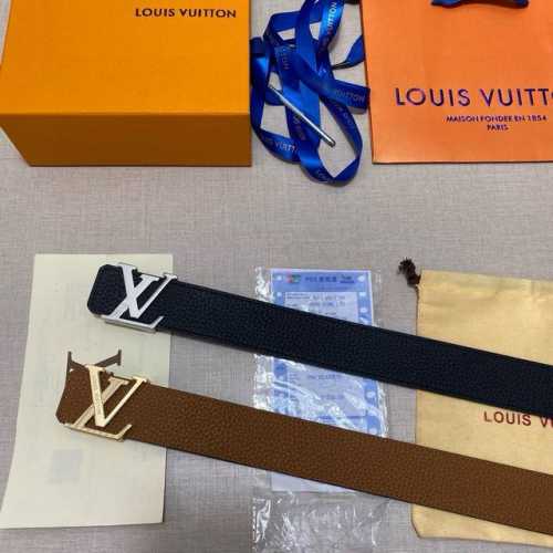 品牌：Lv路易威登 钢扣 等级：原单私货.进口头层牛皮，专柜售、堪比正品！油边精致 电脑车线 手感柔软.实物拍摄无修饰 上身效果超好、长度不可裁剪.配专柜全套包