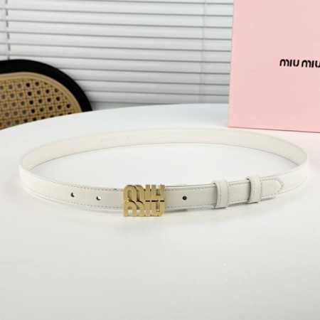 Miumiu小腰带、2Cm。裙装裤装搭配起来！精致优雅，不撞款！ - 点击图像关闭