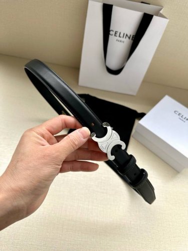 宽度2.5Cm Celine Triomphe中号光滑进口牛皮革腰带 头层牛皮 中腰 宽度1英寸 2.5厘米 Triomphe