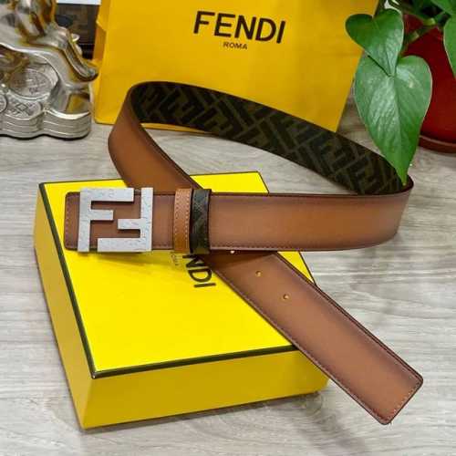 Fendi 芬迪 专柜同款 宽4.0Cm 双环正反用腰带 Ff按钉搭扣 双色Cuoio Romano皮革材质 反面面料带有烟草黄和黑色Ff图案 黑色珐琅金属饰面