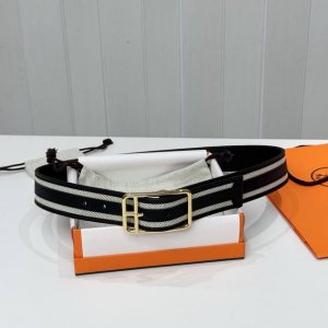爱马仕针式扣男士皮带，爱马仕4Cm Swift牛皮拼接帆布，休闲度假、老钱穿搭！