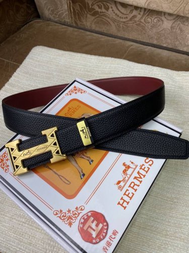 品名：爱马仕.Hermès C原单 材质：原单牛皮腰带 百分百头层牛皮腰带保证真皮，24K纯钢扣，专柜原单品质、做工精细，时尚大牌，送人自用首选 包装： 请认准