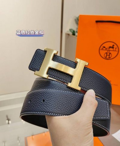 Hermes爱马仕 男士双面皮腰带38Mm，双面头层牛皮，双面可用，搭配精品钢扣五金，做工精致，实物拍摄，高端奢华。