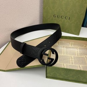 G家宽度4Cm意大利进口皮料 皮料，专柜新款浮雕冲孔压花，搭配复古双G扣，时尚百搭款！顶级 原单140