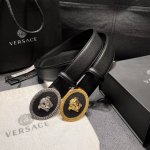 范思哲 宽4.0Cm Versace，此款腰带采用精美的意大利皮革于意大利制造