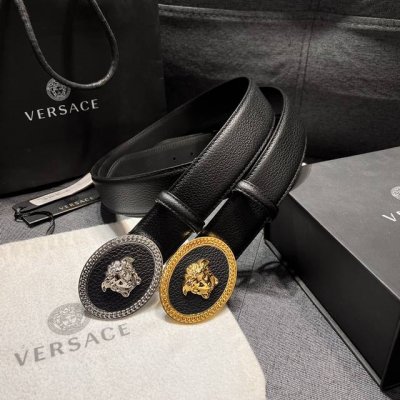 范思哲 宽4.0Cm Versace，此款腰带采用精美的意大利皮革于意大利制造