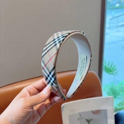 配包装 巴宝莉Burberry 高版本新款双层宽边发箍，客供面料 非常耐看又百搭、适合各种场合搭配！