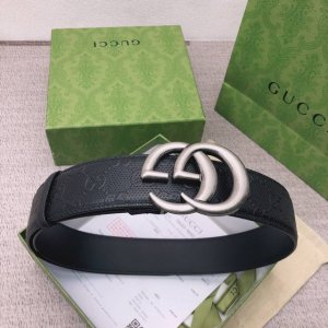 配全套包装礼盒男款腰带 古驰：原单头层牛皮小冲孔压G面，内衬头层小牛皮底，搭配原单扣.原单皮料定制，专柜宽度3.8