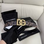 Dg，宽3.5Cm Dolce&Gabbana 豹纹印花 Dauhine 小牛皮与小牛皮双面腰带，搭配钌电镀 Dg 交叉造型徽标搭扣：钌色电镀金属徽标搭扣