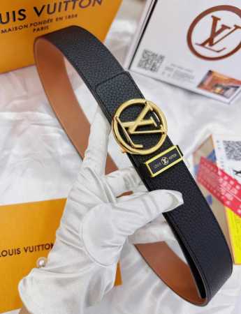 皮带：Lv..路易..威登顶级复刻. 腰带：原单品质百分百头层牛皮，保证真皮。圆形字母悬浮镂空logo工艺.真空电镀.永不掉色.24K纯钢扣头层小牛皮荔 - 点击图像关闭