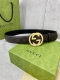 带宽4.0Cm Gucci 互扣式双G原单镶钻钢扣腰带，采用热压印技术的Gucci Signature皮革精制而成，触感厚实，印花图案清晰分明。五金厚度：6.0