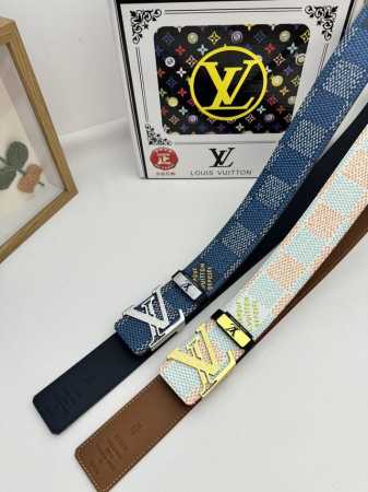 品名：Lv..路易..威登原单 材质：原单牛皮腰带 百分百头层牛皮腰带保证真皮，24K纯钢扣，专柜原单品质、做工精细，时尚大牌，送人自用首选 包装： 请认准如图 - 点击图像关闭