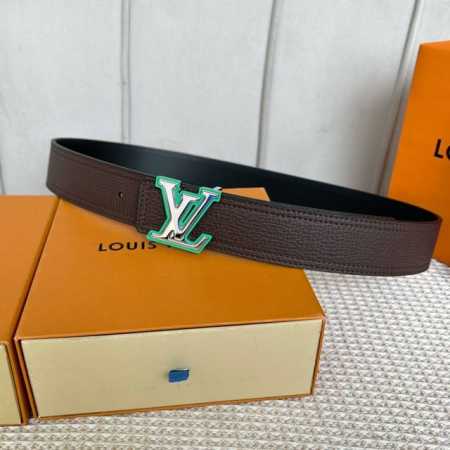 特 寬度：40Mm 男士最新頂級原單腰帶 此款腰帶雙面可用 搭配新款316鋼搭扣 雙面選用進口原廠Togo荔枝 與專櫃一致 以一當二 - 点击图像关闭