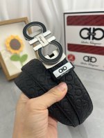品名：菲拉格幕 自动带 材质：原单牛皮腰带 百分百头层牛皮腰带保证真皮，24K纯钢扣，专柜原单品质、做工精细，时尚大牌，送人自用首选 包装： 请认准如图专柜包装