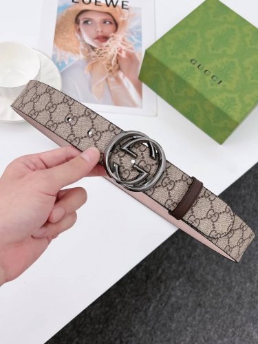 特P150 古奇 顶级货品 宽度4.0Cm 经典防水面料，搭配小牛皮底皮，树膏磨砂底皮。 经典永不过时。