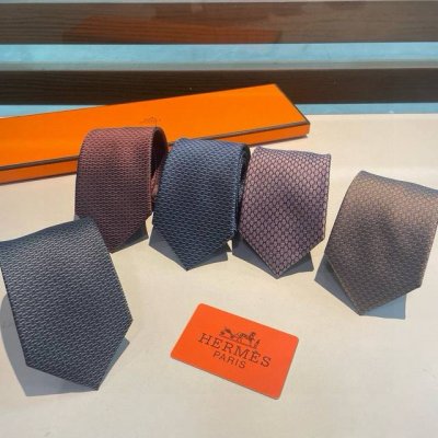 配包装 领带新款出货啦爱马仕男士新款领带系列，让男士可以充分展示自己个性。100%顶级斜纹真丝手工定制