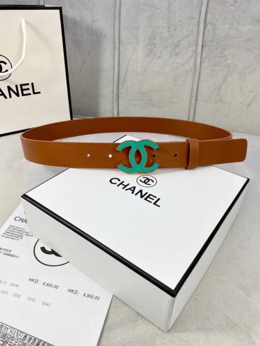 宽度3.0Cm Chanel 香奈儿 女士腰带皮带新款柔软的进口小牛皮金 银色磨胶金属钢扣。
