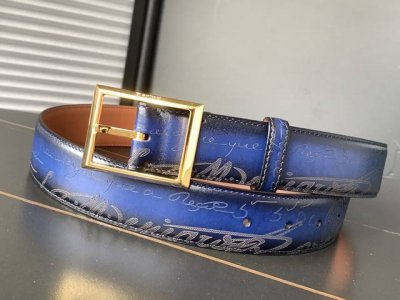 Berluti 布鲁提 新款上新 最新款男士腰带，高端质感感受，顶级擦色小牛皮质感极好，五金Logo立体分明，欧美风格走马蜡线手工缝制，色泽高端