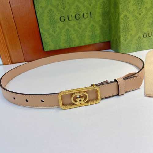 Gucci 古奇官网新款，双面原厂小牛皮搭配互扣式双g精品纯铜五金腰带，专柜规格 2.0Cm